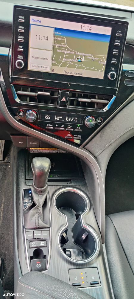 Toyota Camry 2.5 Exclusive - 20