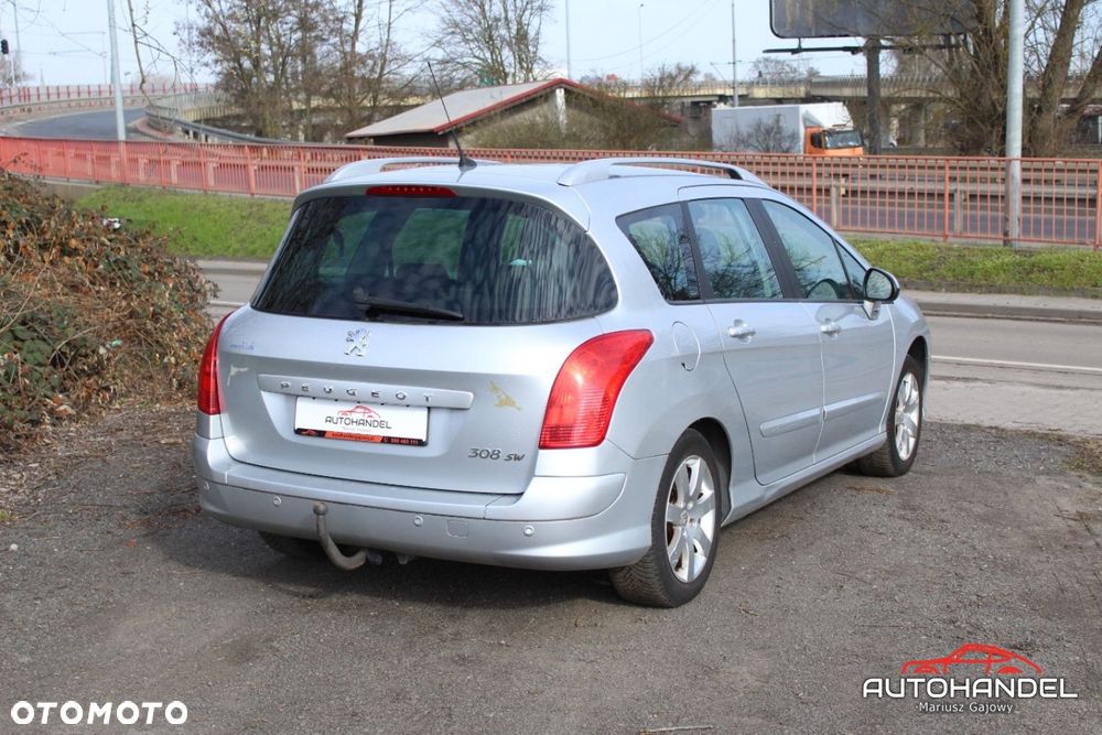 Peugeot 308 - 6