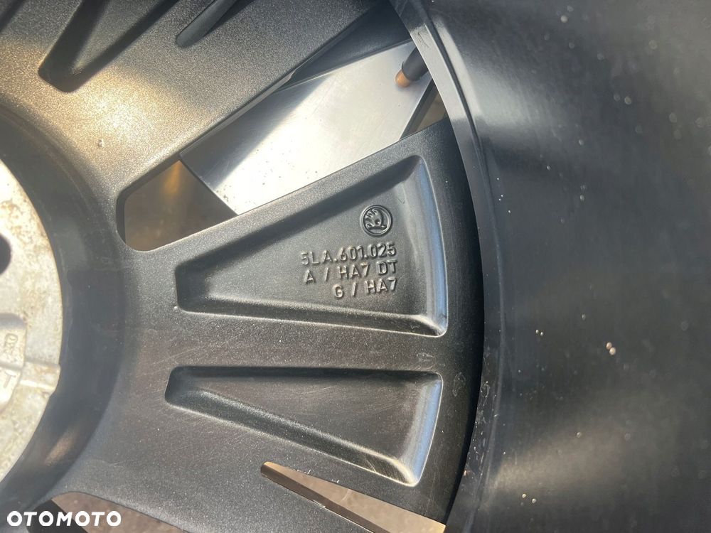 KOMPLET FELG FELGI ALU SKODA OCTAVIA SUPERB ENYAQ 19 ET45 ORYGINALNE - 14