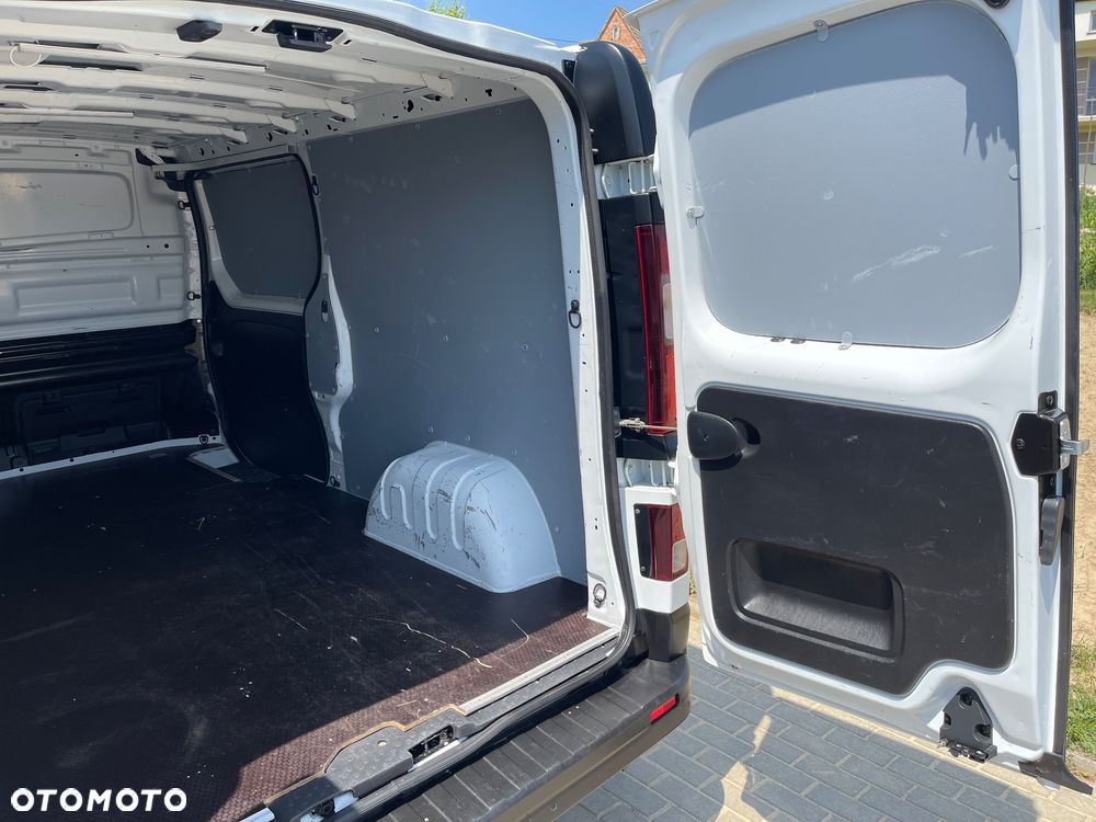 Renault Trafic - 20