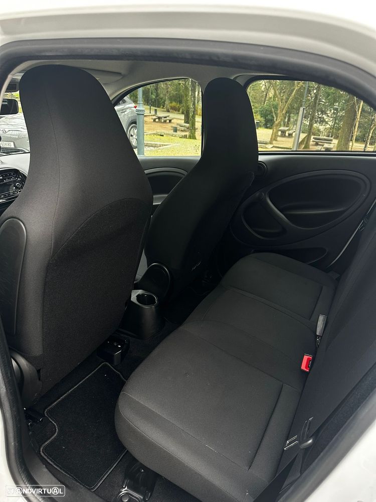 Smart ForFour EQ - 14