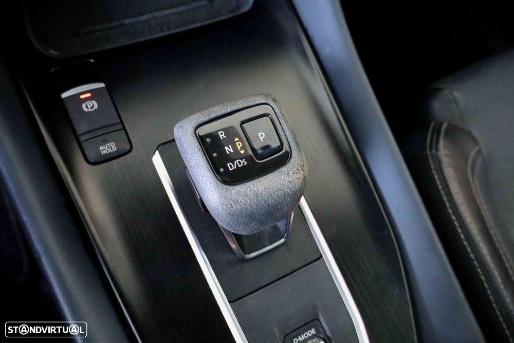 Nissan Qashqai 1.3 DIG-T Tekna + Xtronic - 30