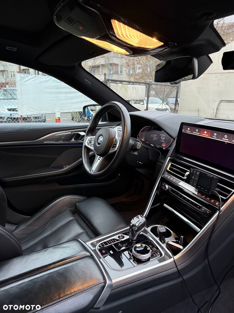 BMW Seria 8 - 10