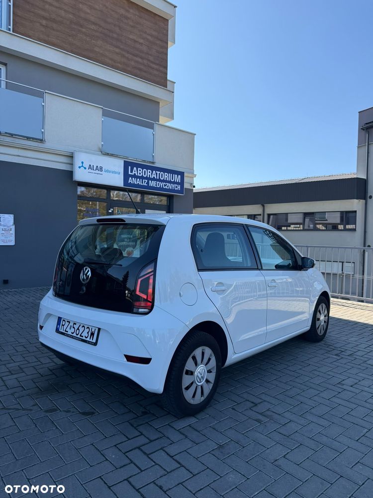 Volkswagen up! - 3