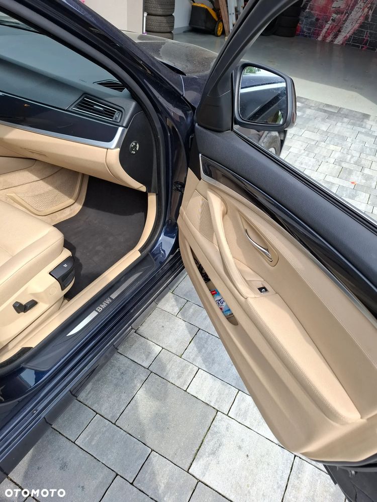 BMW Seria 5 520d - 9