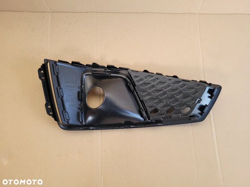 AUDI A4 S4 B9 S LINE 8W0807682B KRATKA PRAWA PRZÓD - 10