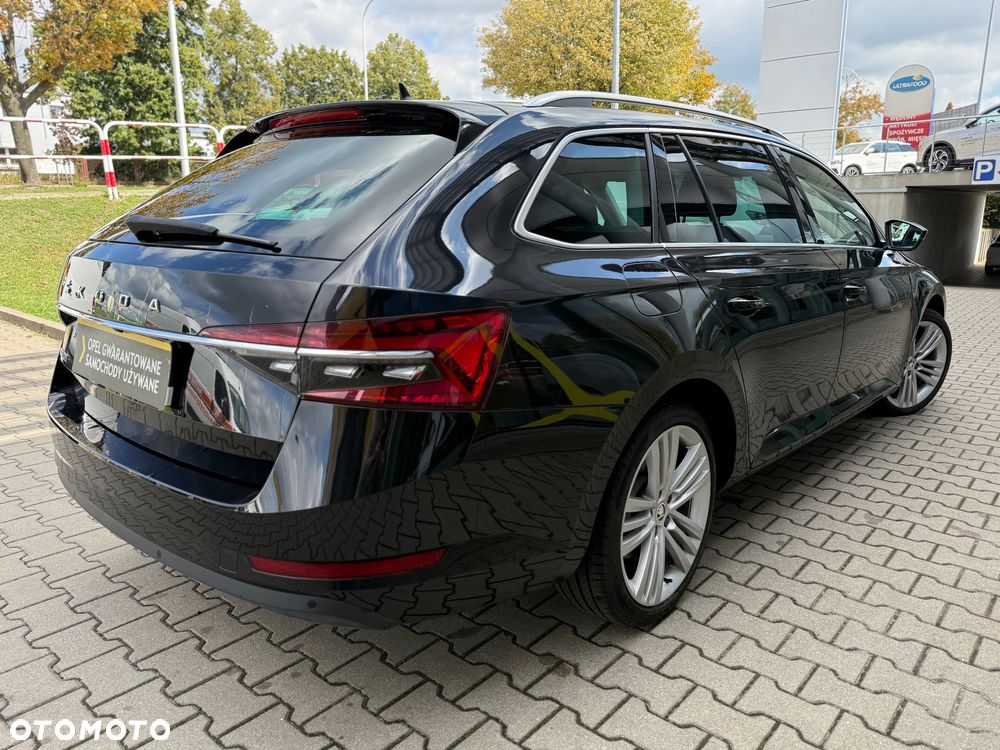 Skoda Superb 2.0 TDI DSG Ambition - 4
