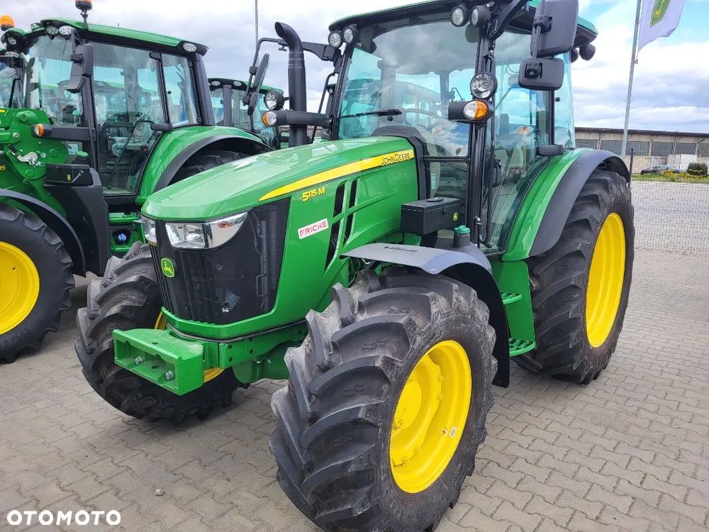 John Deere 5115M - 3