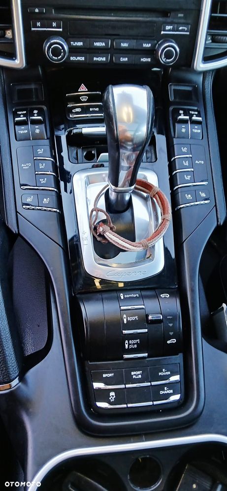 Porsche Cayenne S E-Hybrid Platinum Edition - 11
