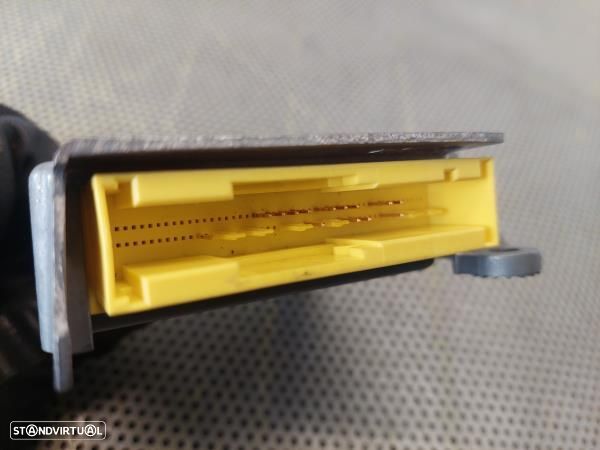 Centralina / Modulo Airbags Skoda Octavia I (1U2) - 4