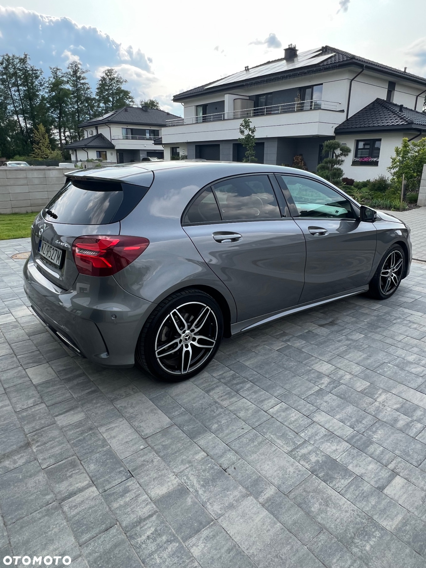 Mercedes-Benz Klasa A 220 4-Matic AMG Line - 5
