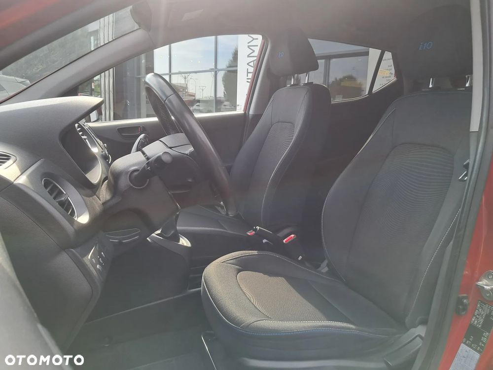 Hyundai i10 1.0 BlueDrive Premium - 10
