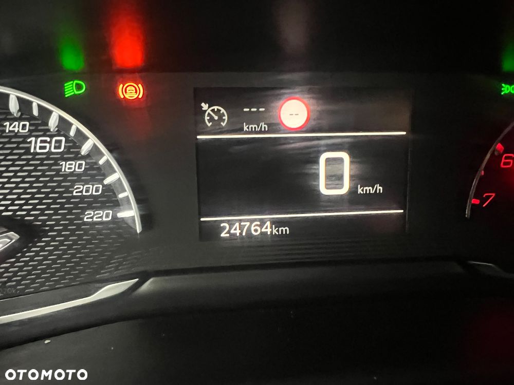 Peugeot 208 1.2 PureTech Style S&S - 19