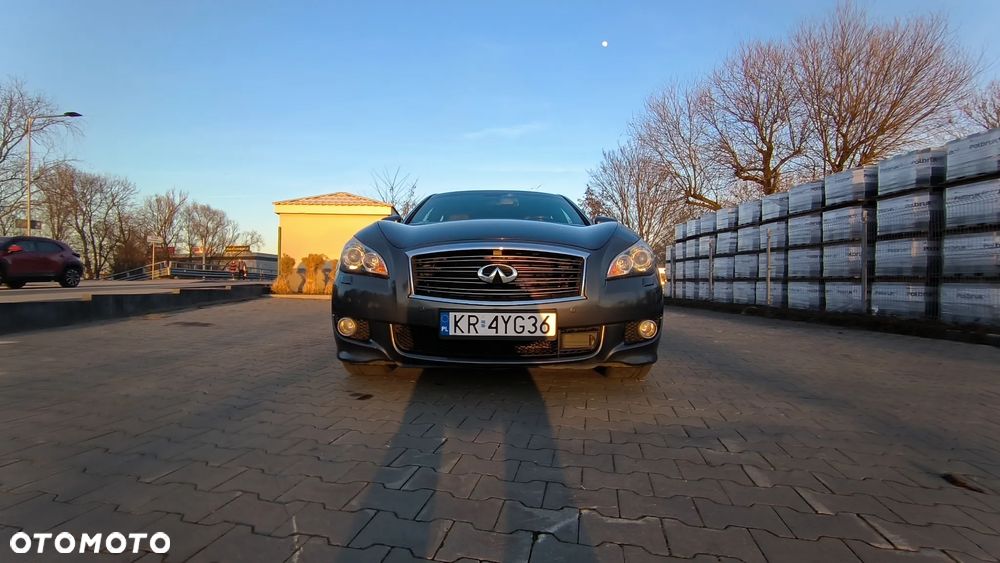 Infiniti M M37 S - 11