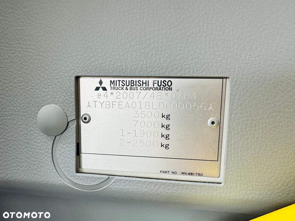Mitsubishi Fuso - 10