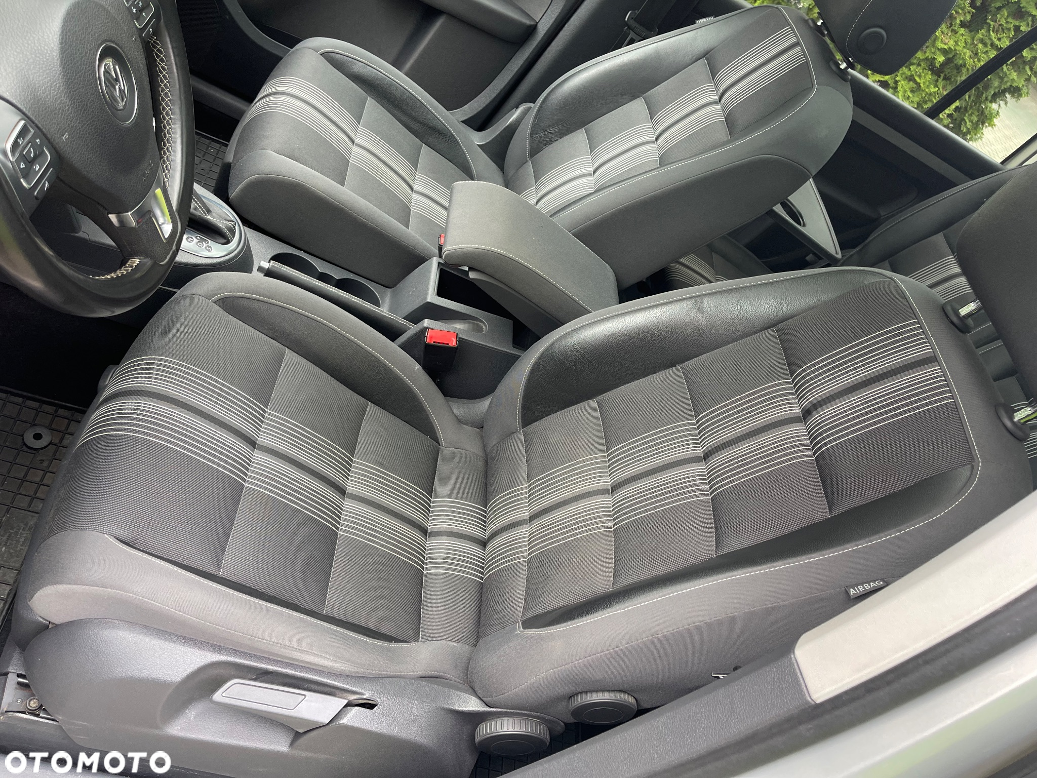 Volkswagen Touran 2.0 TDI DPF Highline DSG - 6