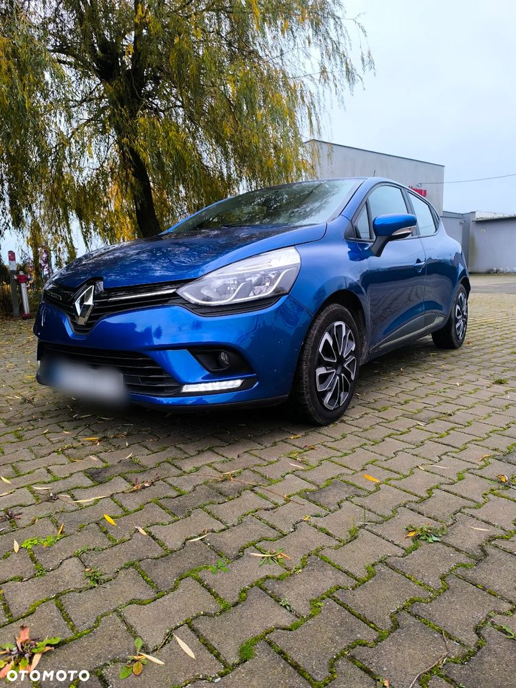 Renault Clio - 1
