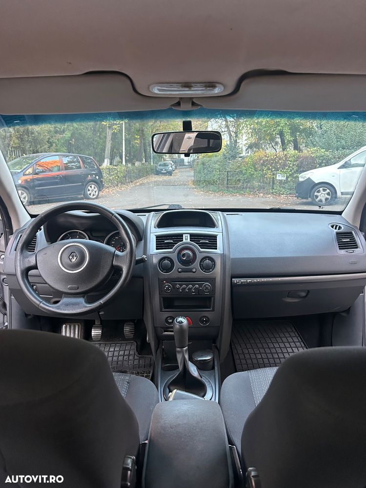 Renault Megane - 7