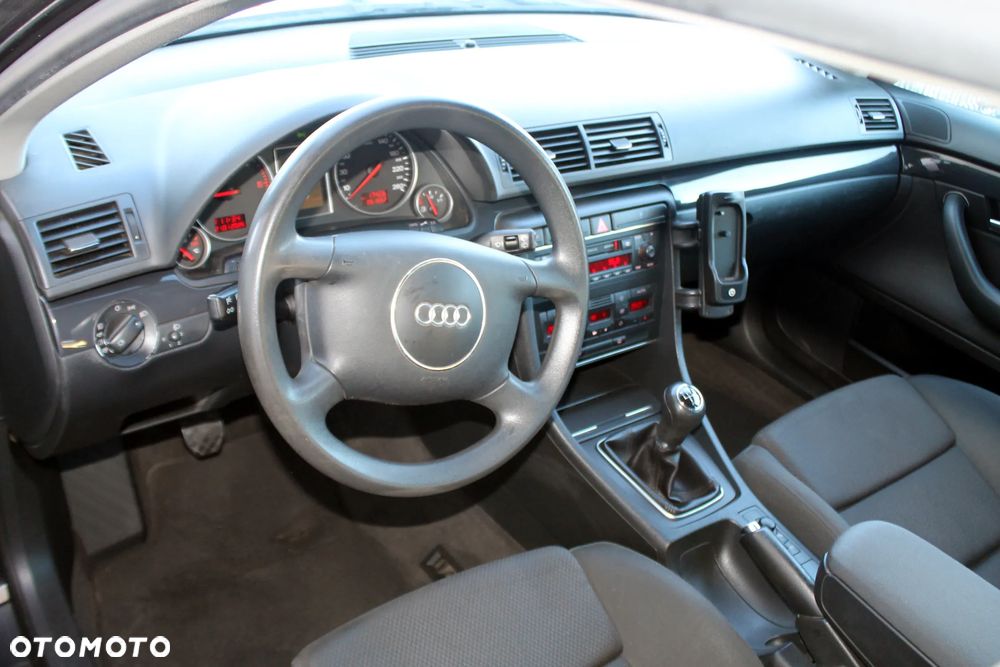 Audi A4 Avant 1.9 TDI - 10