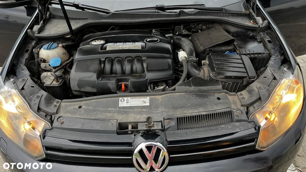 Volkswagen Golf 1.6 Highline - 8