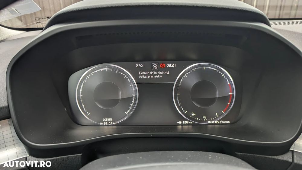 Volvo XC 40 D4 AWD Geartronic - 12