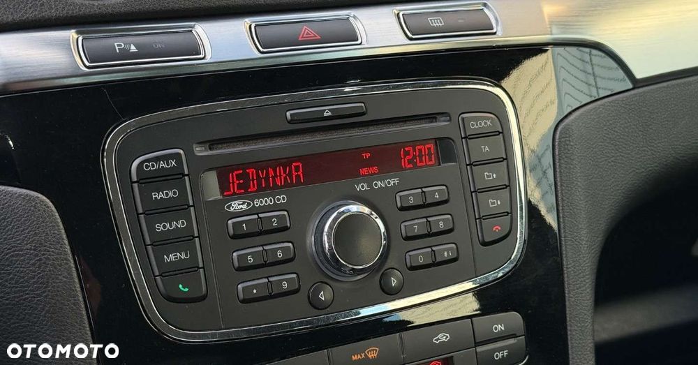 Ford S-Max - 23
