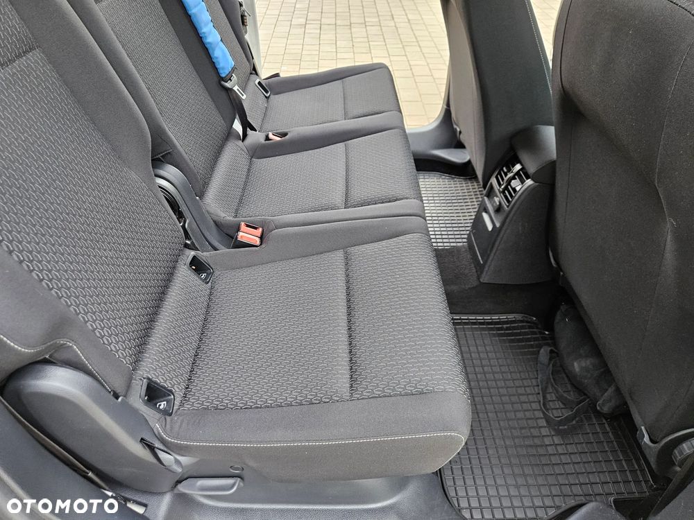 Volkswagen Caddy 2.0 TDI Trendline DSG - 9