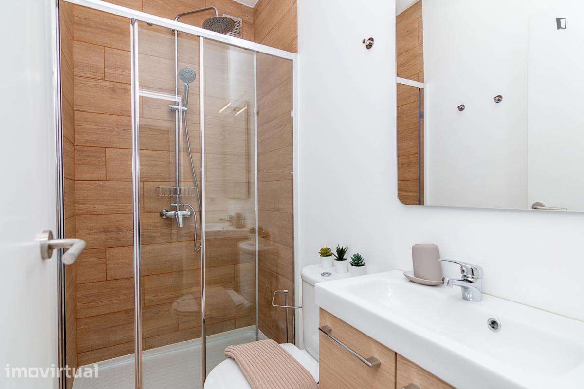 Apartamento com 3 quartos - localizado em Faro - Grande imagem: 3/24