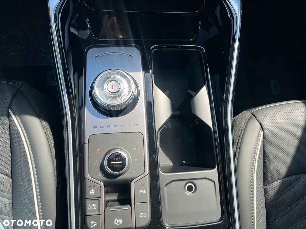 Kia Sorento 1.6 T-GDI HEV Prestige Line AWD 6os - 26
