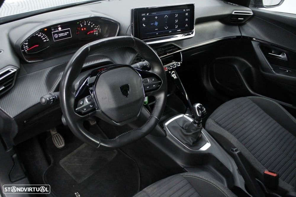 Peugeot 2008 1.2 PureTech Active - 32