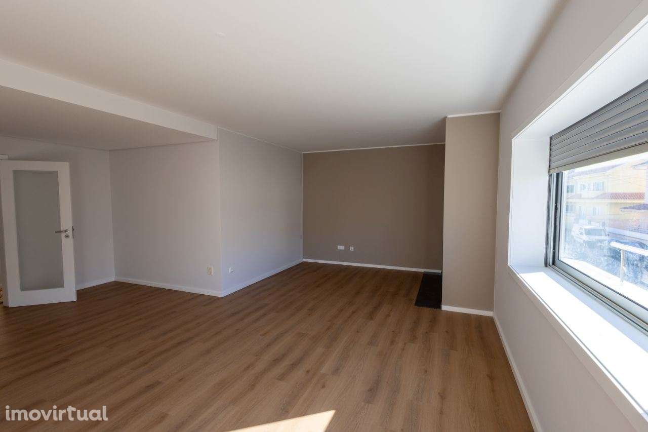 Excelente Andar Moradia T3 duplex/Garagem Fechada e Arrumos/Zona tr... - Grande imagem: 5/20