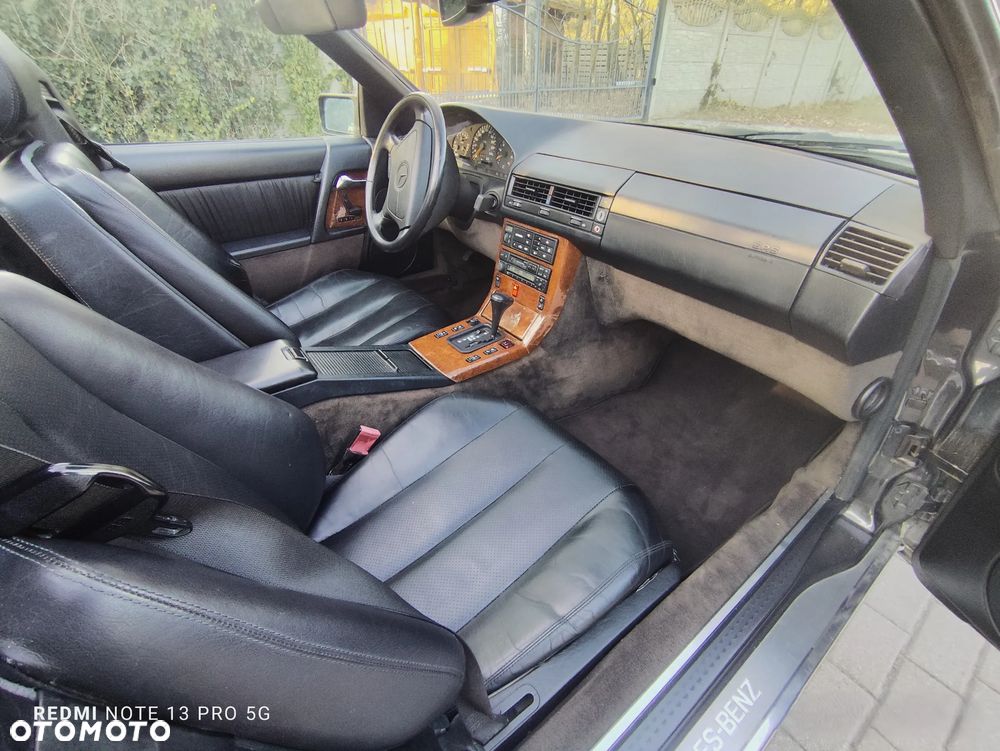 Mercedes-Benz SL - 25