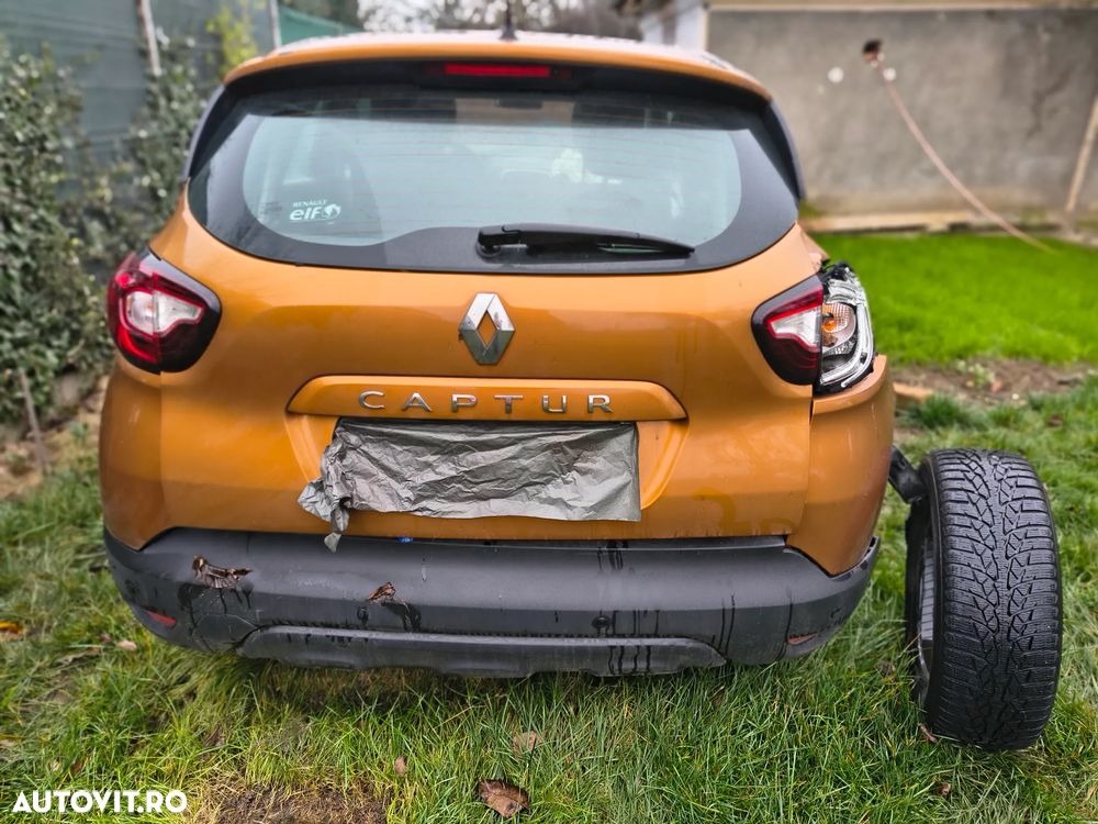 Renault Captur TCe Life Evo - 3