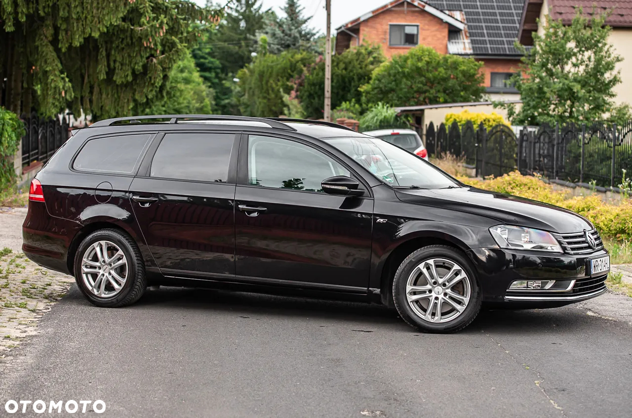 Volkswagen Passat - 10