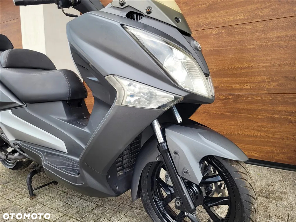 SYM GTS - 23