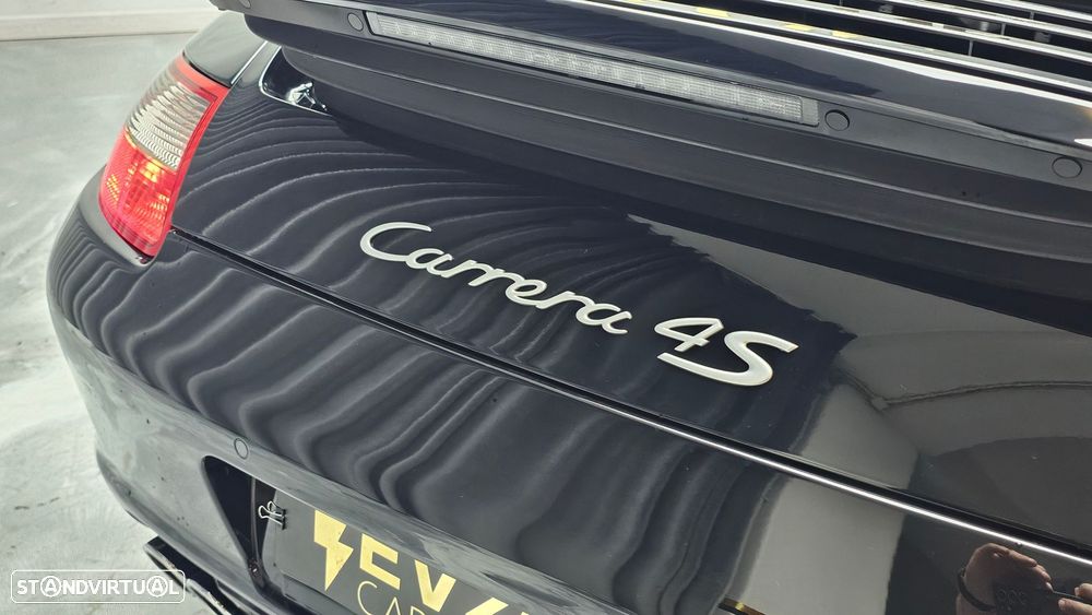 Porsche 911 (997) Carrera 4 S Cabriolet - 35