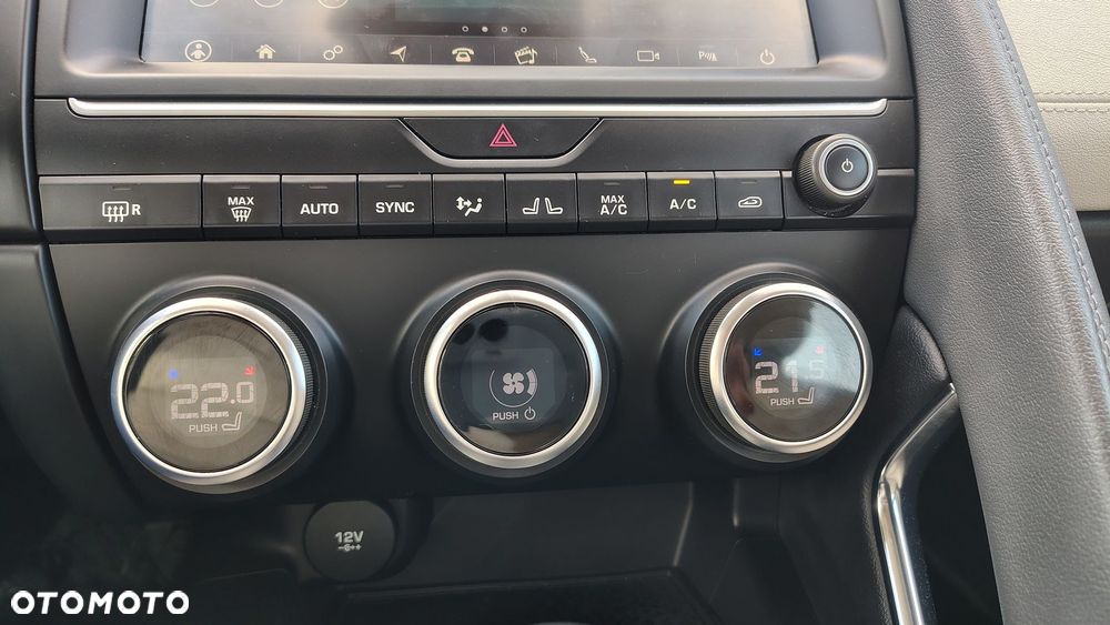 Jaguar E-Pace 2.0 i4D AWD - 15