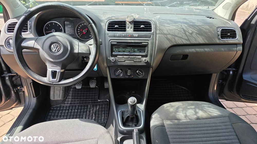Volkswagen Polo - 30