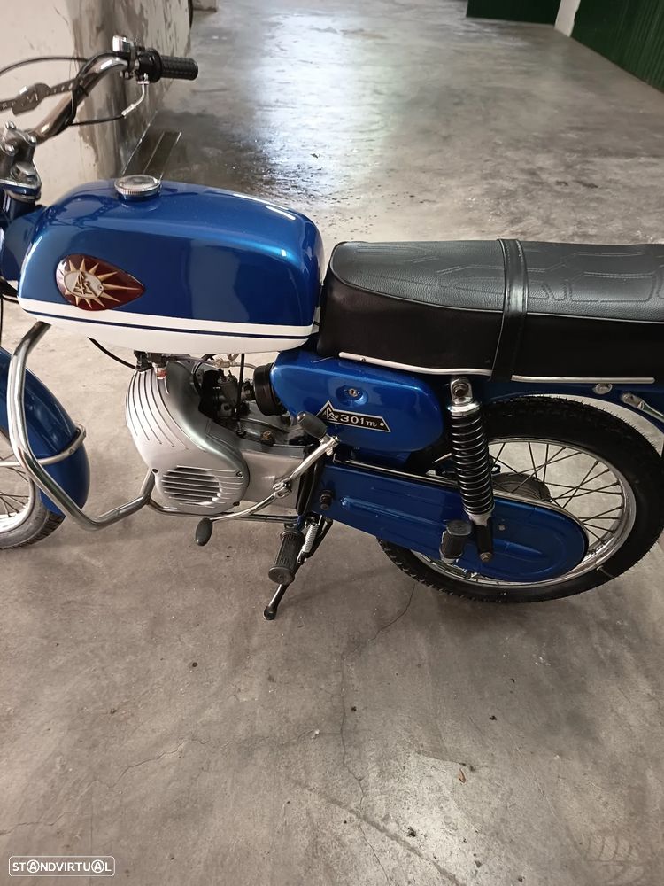 Zündapp Comfort E.F.S. Motobil - 1