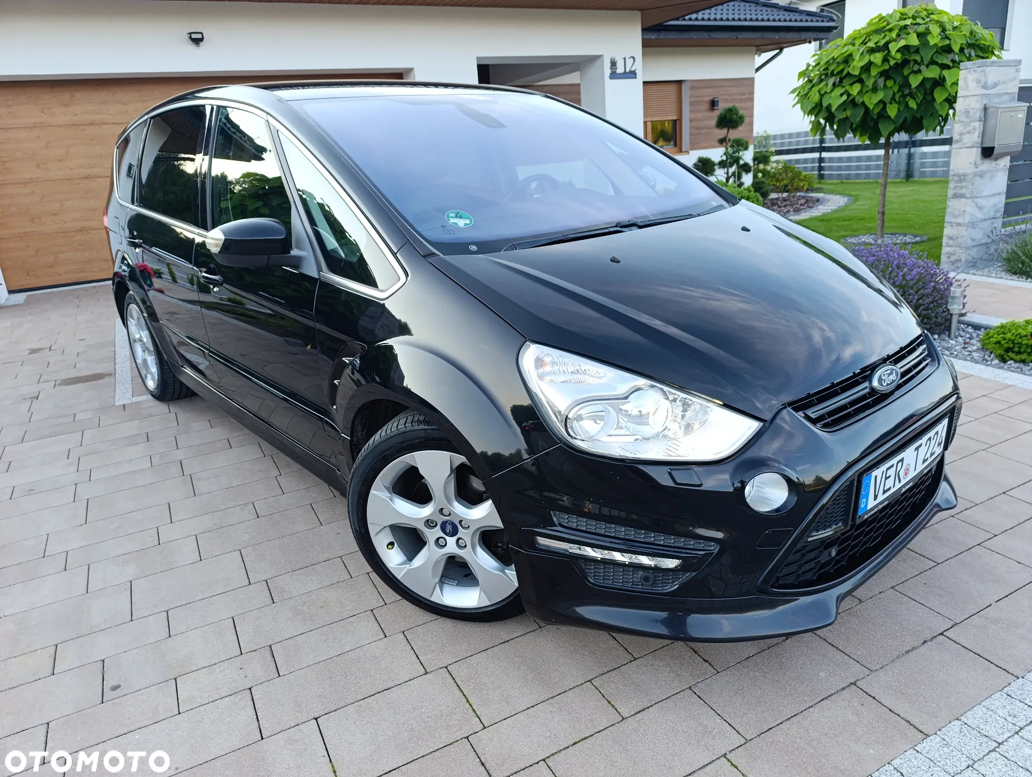 Ford S-Max - 29