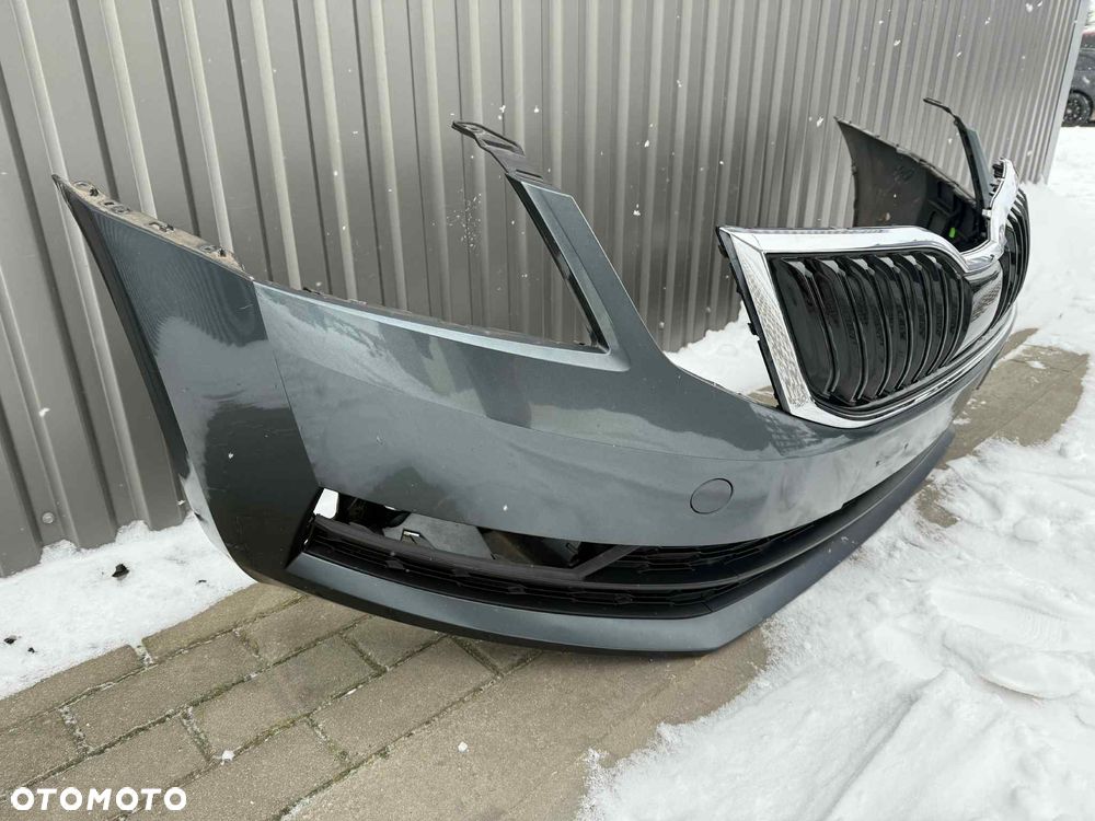 Skoda Octavia III FL Zderzak Przód Przedni Kompletny Podstawowy LF7Y 16-20 - 2