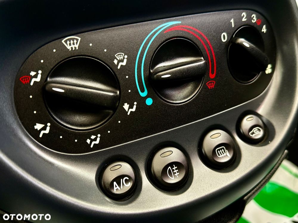 Ford Streetka 1.6 Luxury - 7