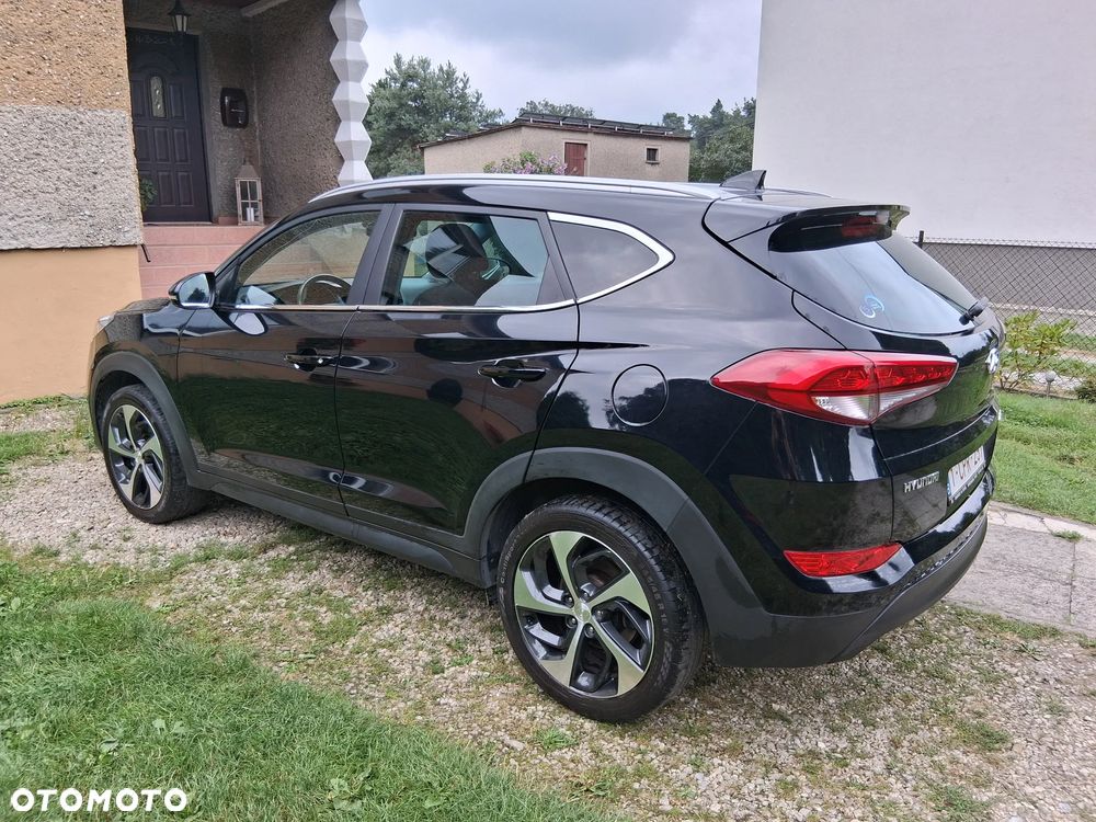 Hyundai Tucson - 4