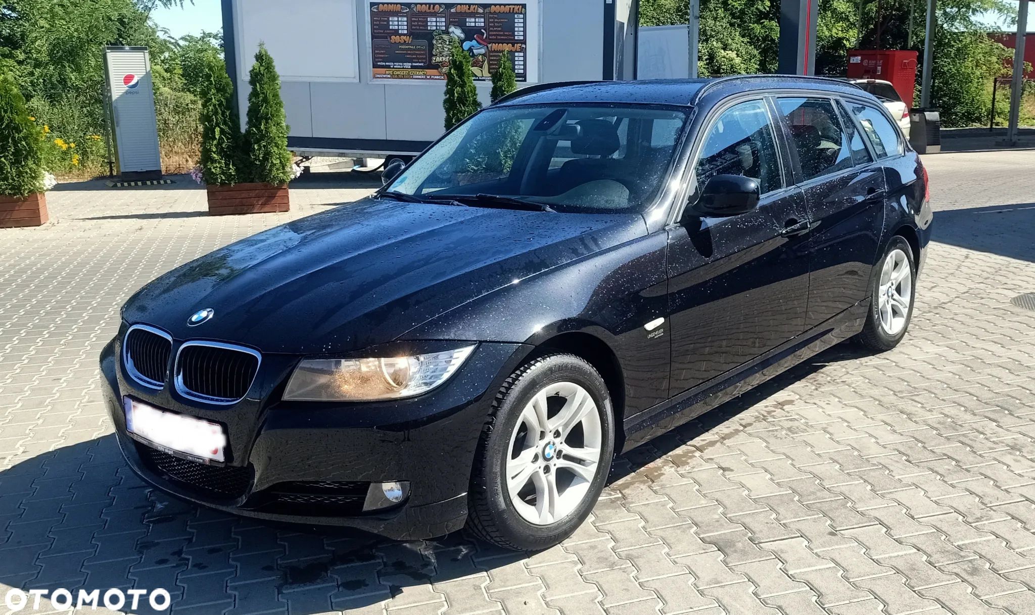 BMW Seria 3 318i Touring Edition Exclusive - 1