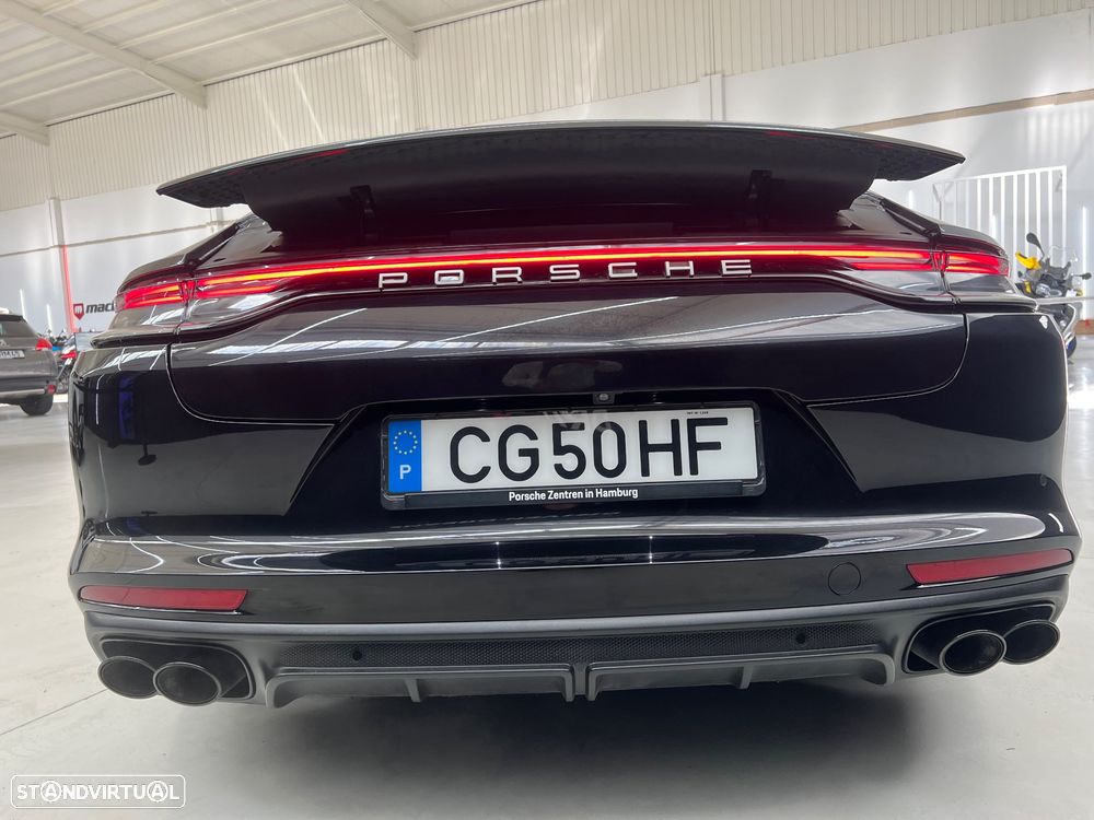 Porsche Panamera 4 E-Hybrid Platinum Edition - 26