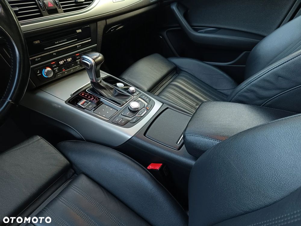 Audi A6 Avant 3.0 TDI DPF quattro S tronic - 12