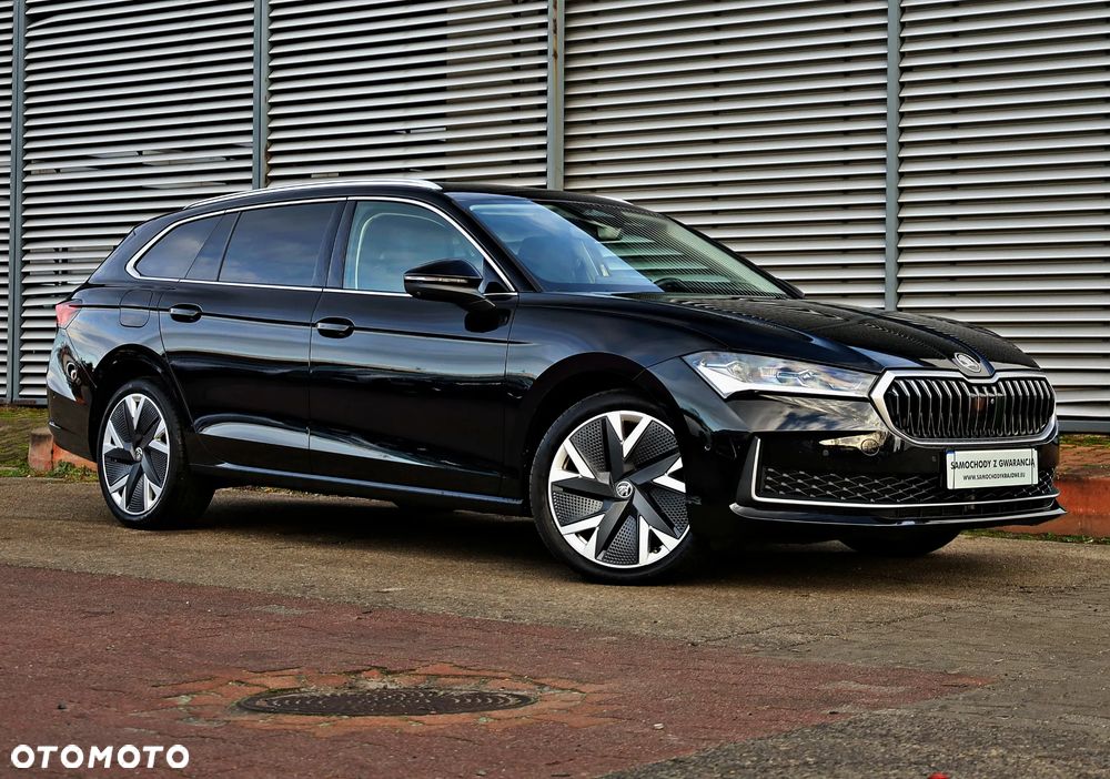 Skoda Superb 1.5 TSI mHEV Selection DSG - 3