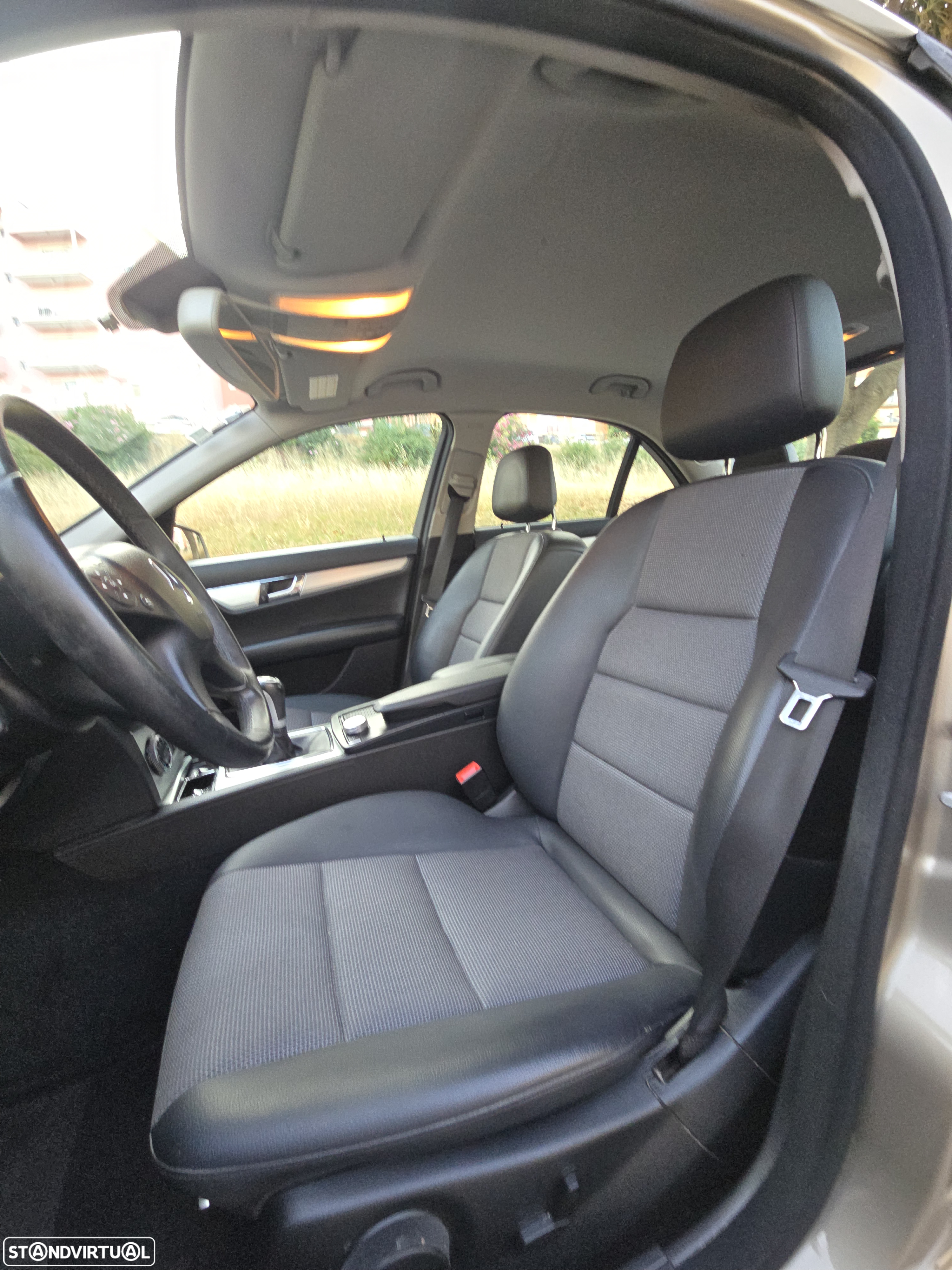 Mercedes-Benz C 250 CDi Avantgarde BlueEfficiency - 23