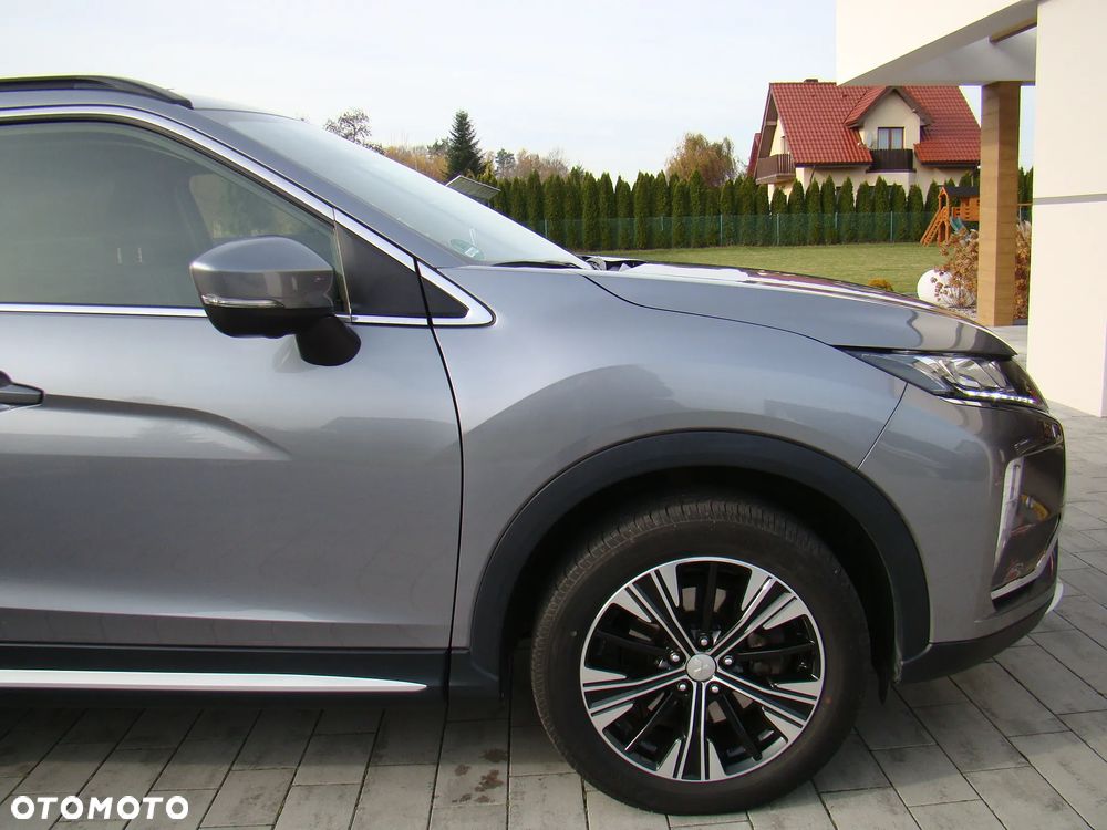 Mitsubishi Eclipse Cross 1.5 T-MIVEC ClearTec CVT 4WD Intro Edition - 14