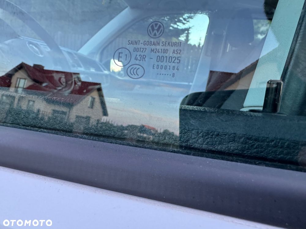 Volkswagen Transporter - 24